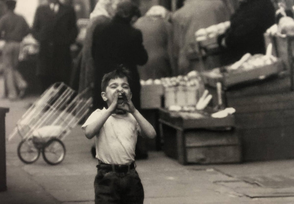 Bruce Davidsons - Lower East Side, Print in Colors - FineArt Vendor