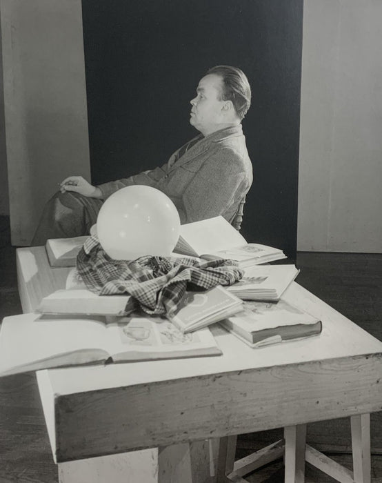 Cecil Beaton - Cyril Connolly, print in colors - FineArt Vendor