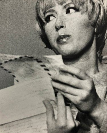Cindy Sherman - Untitled Film Still (#5), 1977 - FineArt Vendor
