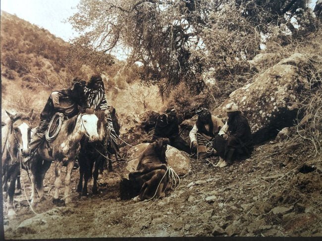 Edward Curtis - Apache, 1904 - FineArt Vendor