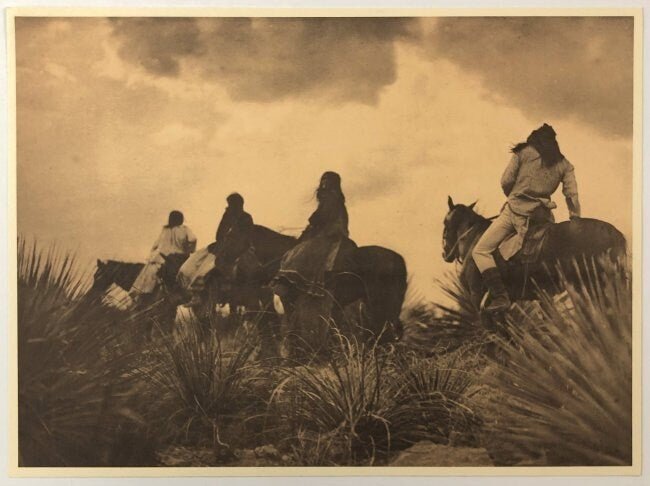 Edward Curtis - Apache Before the Storm, 1906 - FineArt Vendor