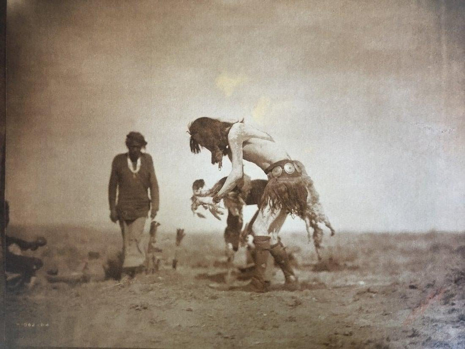 Edward Curtis - Haschebacush - Placing Kachinas, 1904 - FineArt Vendor
