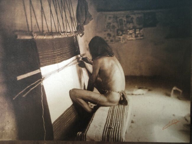Edward Curtis - Hopi Man Weaving Blanket, 1900 - FineArt Vendor