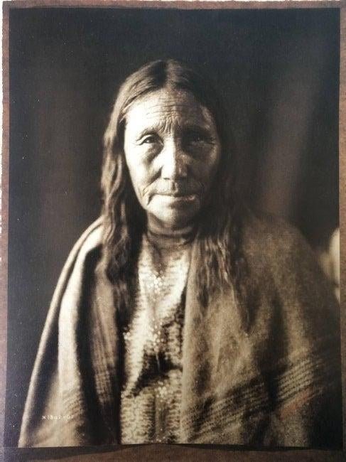 Edward Curtis - Mrs. Big Head, 1905 - FineArt Vendor