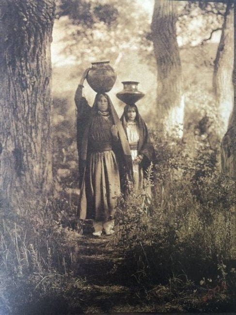 Edward Curtis - Taos Water Carriers, 1905 - FineArt Vendor