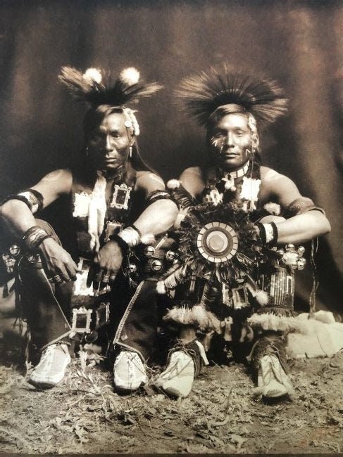 Edward Curtis - The Boy and Short Man, 1900 - FineArt Vendor