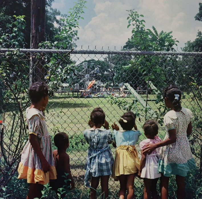 Gordon Parks - Outside Looking in, Mobile, Alabama, 1956 - FineArt Vendor