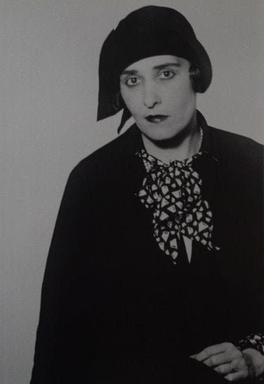 Man Ray - Black hat and costume, 1930 - FineArt Vendor