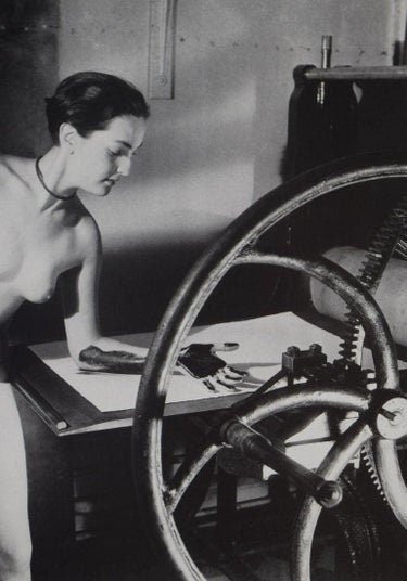 Man Ray - Meret Oppenheim, 1933 - FineArt Vendor