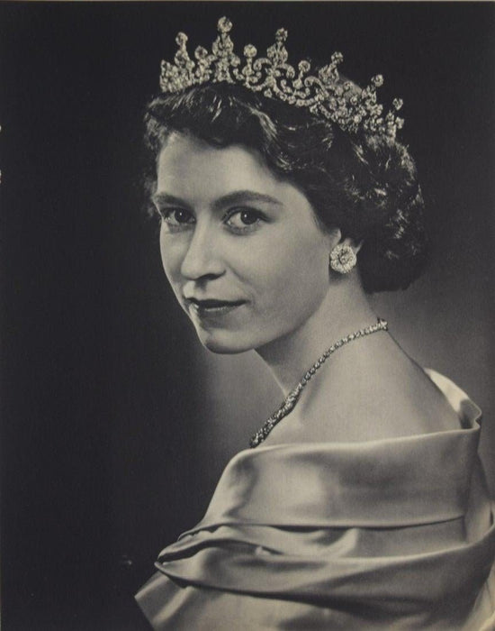 Yousuf Karsh - Elizabeth The Second Gravure - FineArt Vendor
