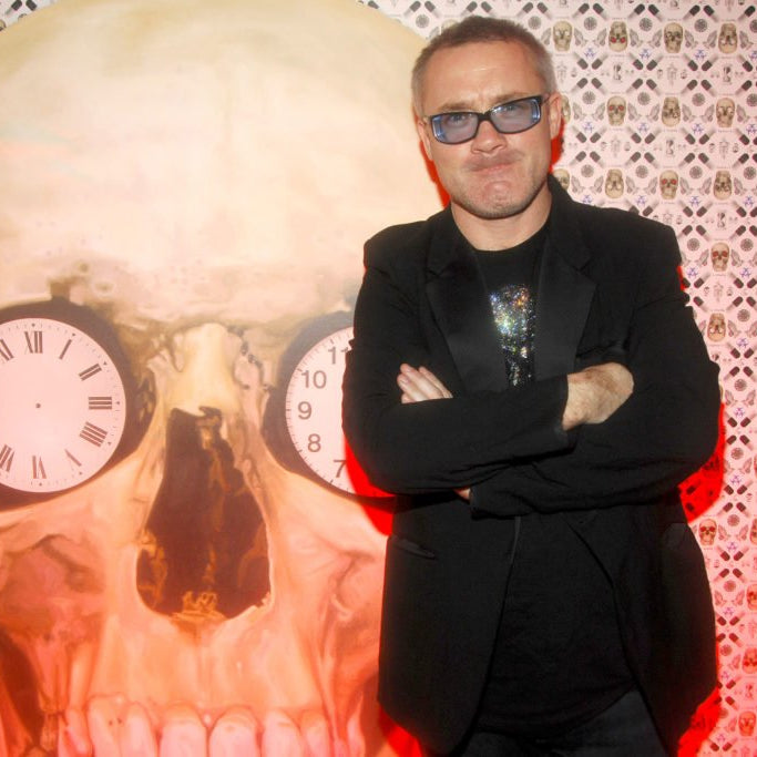 Damien Hirst : Claims $20 Million in Government Loans | FineArt Vendor