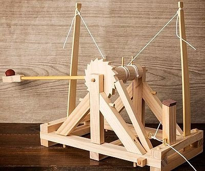 Leonardo Da Vinci Catapult