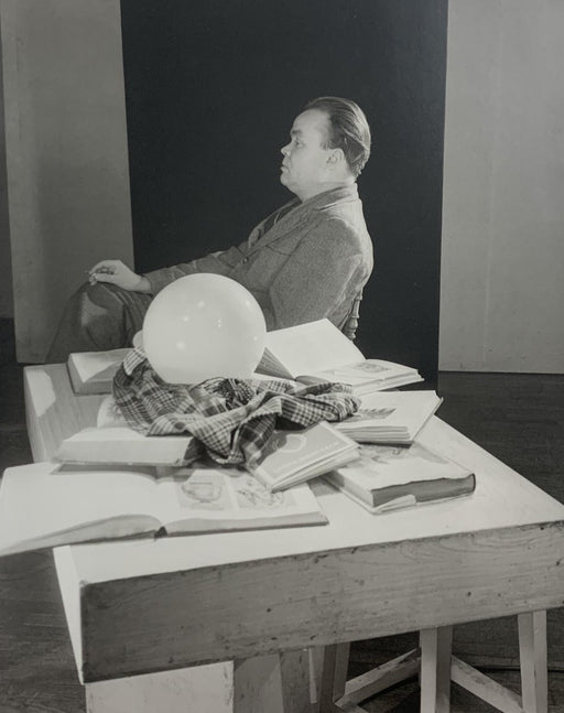 Cecil Beaton - Cyril Connolly, print in colors - FineArt Vendor