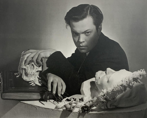 Cecil Beaton - Orson Welles, print in colors - FineArt Vendor