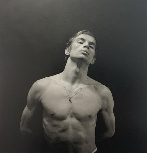 Cecil Beaton - Rudolf Nureyev, print in colors - FineArt Vendor