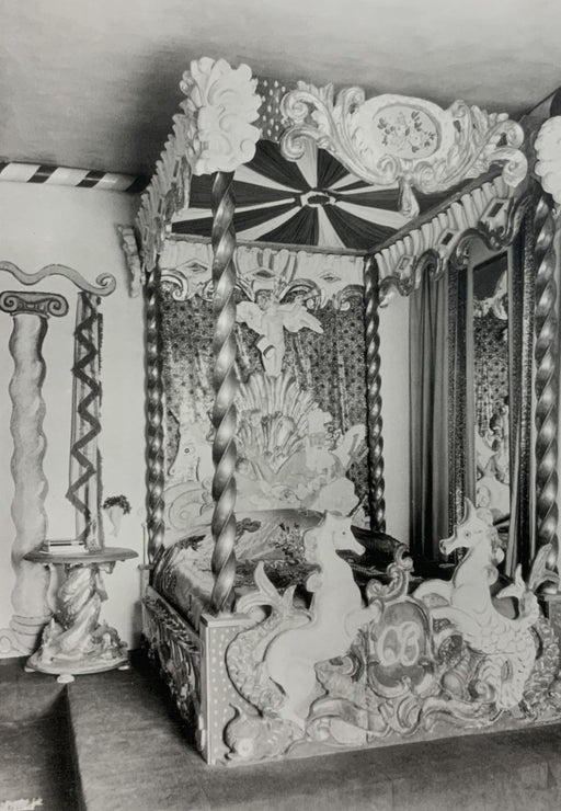 Cecil Beaton - The Circus Bedroom, print in colors - FineArt Vendor