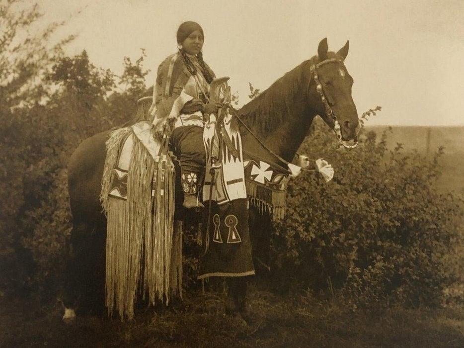 Edward Curtis - Holiday Trappings - Cayuse, 1910 - FineArt Vendor