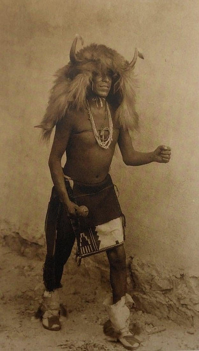Edward Curtis - Sia buffalo dancer, 1926 - FineArt Vendor