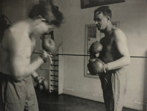 Ernest Hemingway (Boxing Practice) Print in Colors - FineArt Vendor