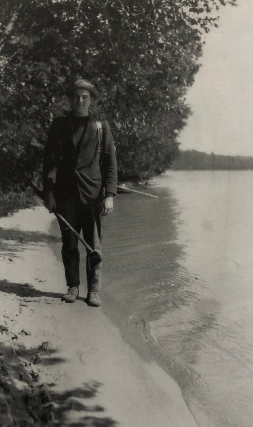 Ernest Hemingway (Lakeside Near Windemere) print in colors - FineArt Vendor