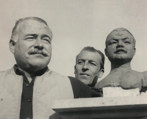 Ernest Hemingway (Lucarda Sculpture) Print in Colors - FineArt Vendor