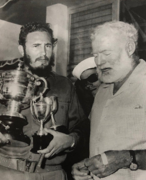 Ernest Hemingway (With Castro) print in colors - FineArt Vendor