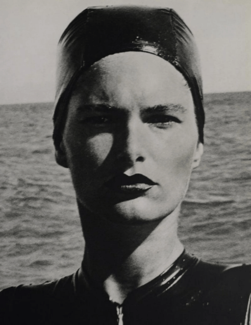 Herb Ritts - Lynn, Paradise Cove, 1985 - FineArt Vendor