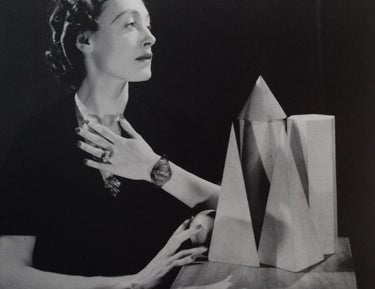 Man Ray - Jewelry and geometrical objects, 1927 - FineArt Vendor
