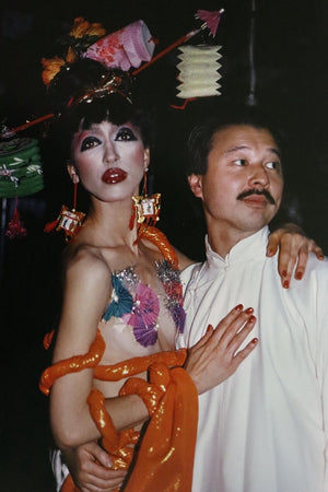 Descriptive image text