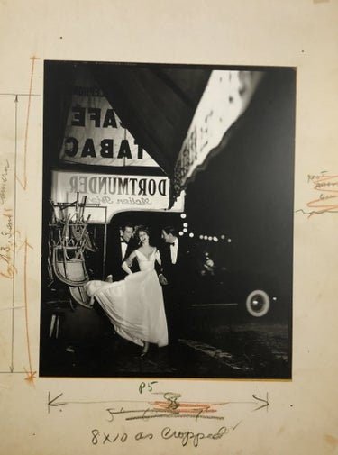 Richard Avedon - Suzy Parker in a White Gown, 1956 - FineArt Vendor