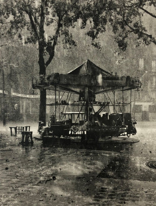 Robert Doisneau - Le manege de Monsieur Barre, 1955 Gravure - FineArt Vendor