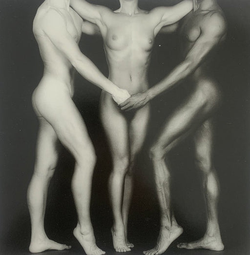 Robert Mapplethorpe - Ken and Lydia and Tyler , 1985 - Print in Colors - FineArt Vendor